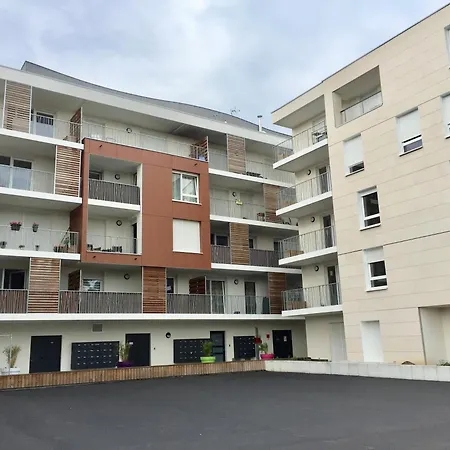 Appartement Le T2 Moderne Avec Terrasse Et Parking *