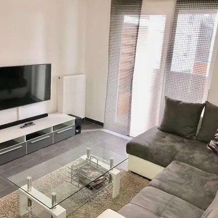 Appartement Le T2 Moderne Avec Terrasse Et Parking